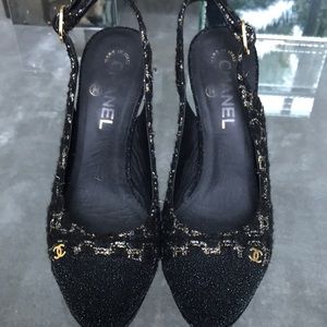 Authentic Chanel slingback pump